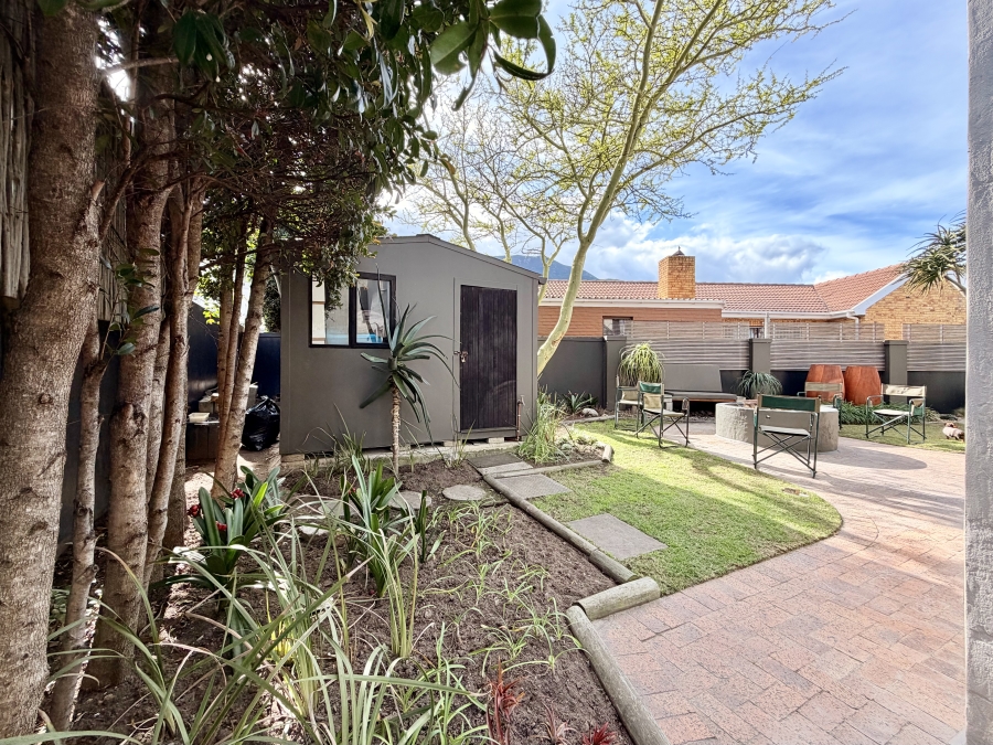 3 Bedroom Property for Sale in Onrus Western Cape